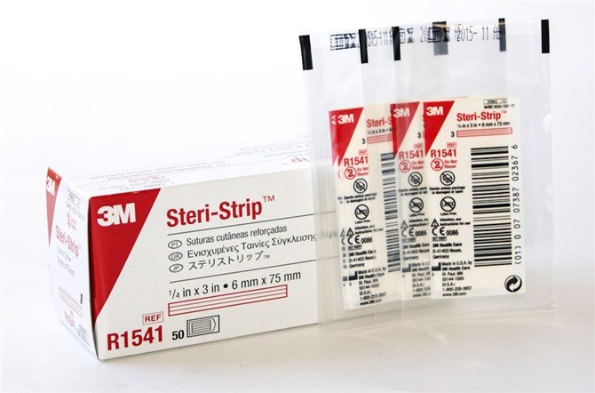 Steripan – Cerotto Emostatico Con Garza Actif M•doc™ – Dispositivo Medico Per Piccoli Tagli (Confezione Singola)